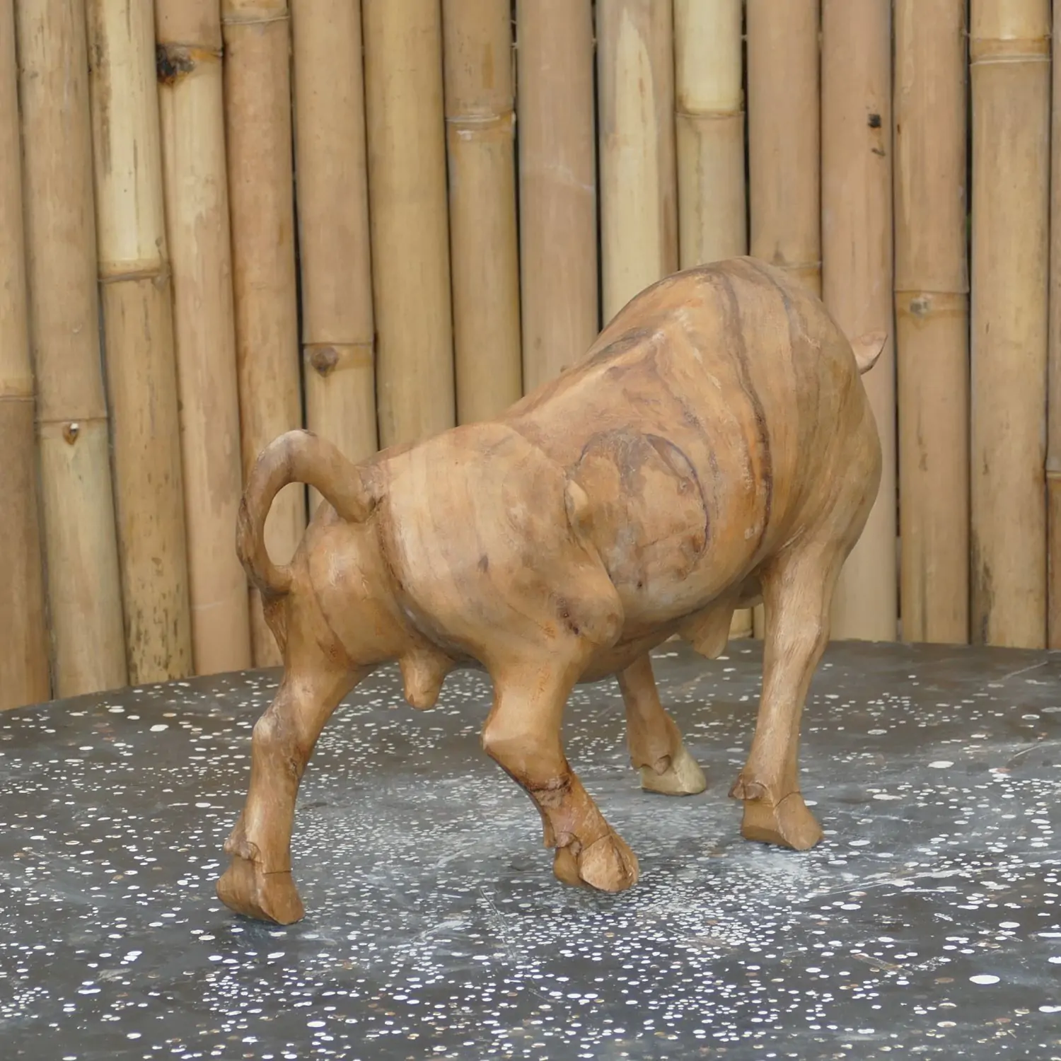  Product image 7 of the product “Walk bull head down made from suar wood, 30cm Height and 50cm Length ”